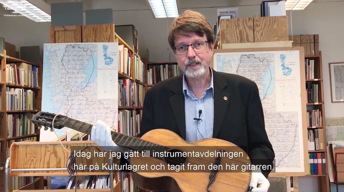 Peter Johansson berättar om Birger Sjöbergs gitarr.