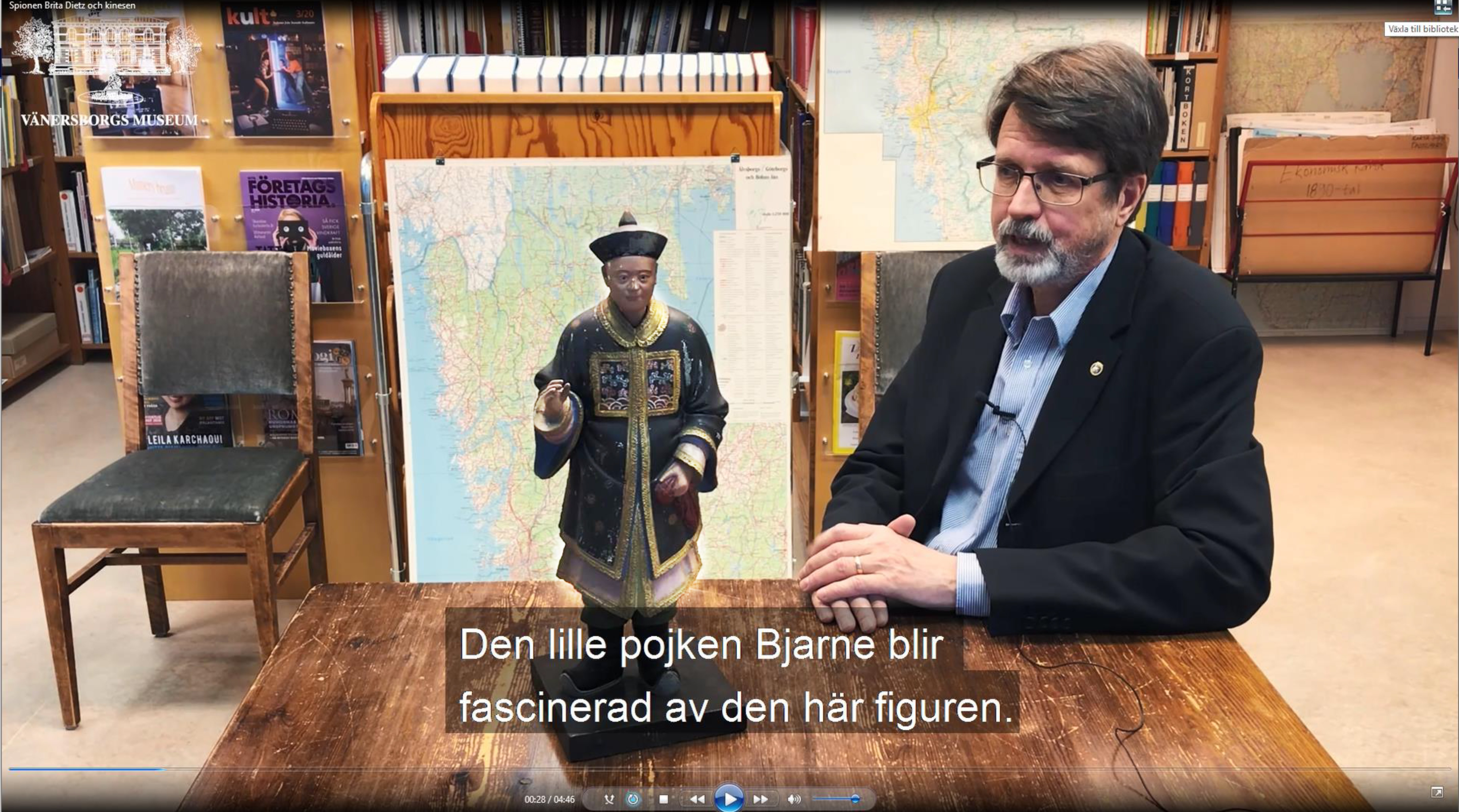 Peter Johansson berättar om en nickedocka