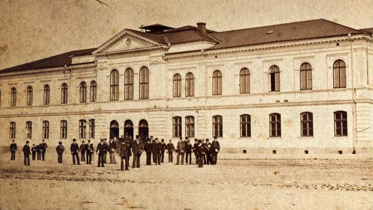 Högre allmänna läroverket i Vänersborg.